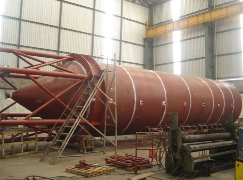 Tanques API calderaria hrm